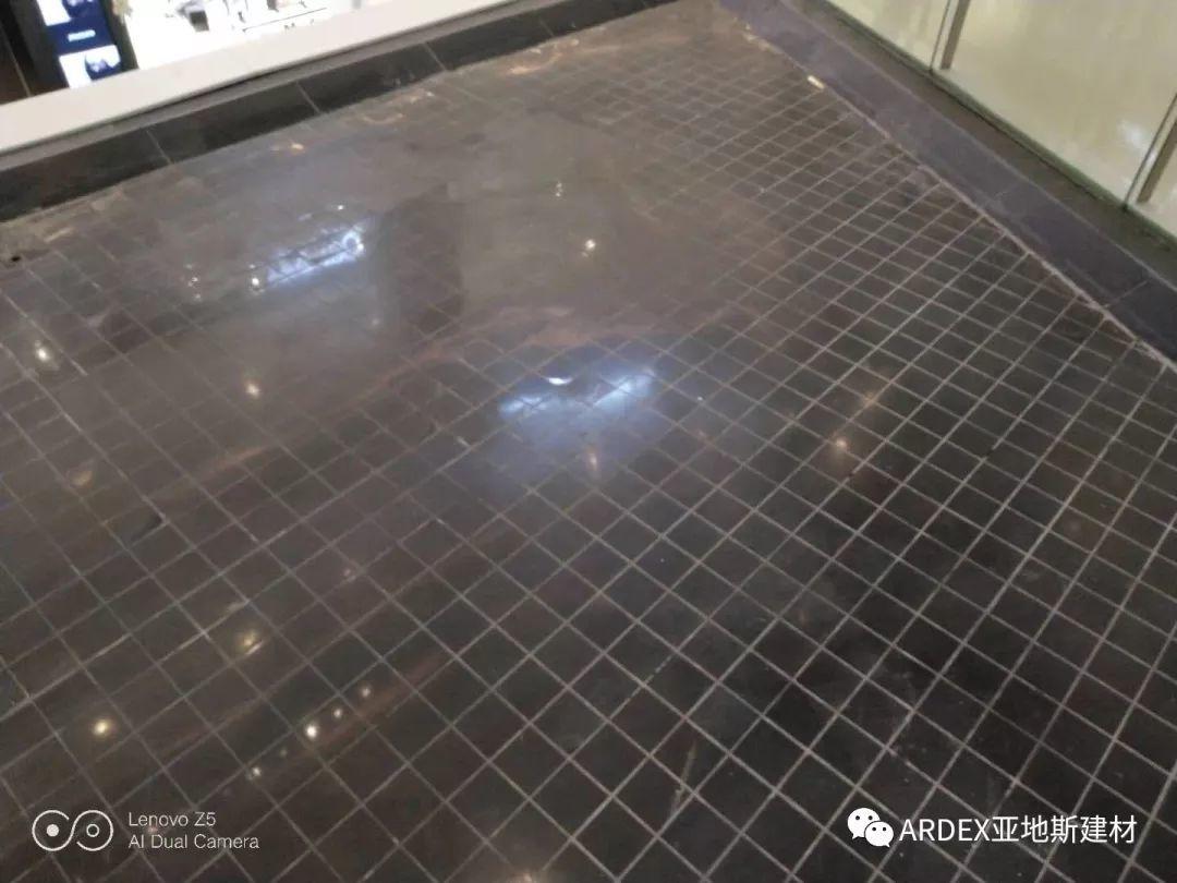 亞地斯防水“力筑”上海顏值新地標 - 10米水景幕墻 亞地斯防水“力筑”上海顏值新地標 - 10米水景幕墻