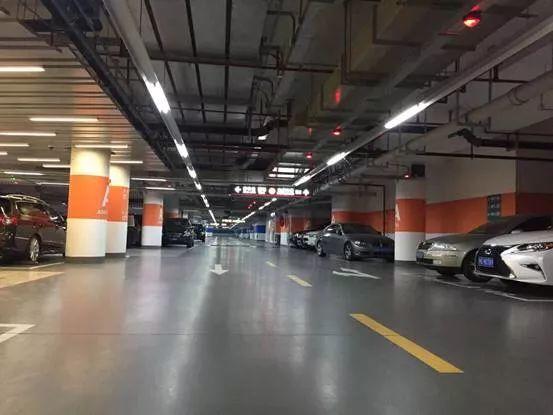 【案例分享】上海愛琴海購物中心 多功能面層自流平耐磨降噪防潮一網(wǎng)打盡 【案例分享】上海愛琴海購物中心 多功能面層自流平耐磨降噪防潮一網(wǎng)打盡