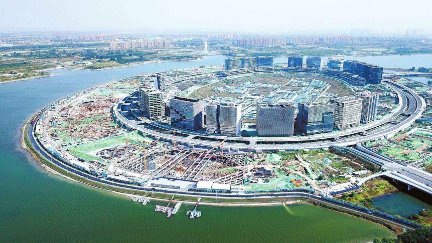 【案例分享】亞地斯水泥基面自流平又出爆款！鄭州龍湖金融島停車庫